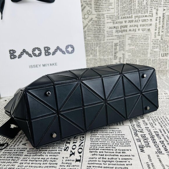 NWT Issey Miyake Bao Bao Boston Tote Bag - Picture 10 of 11